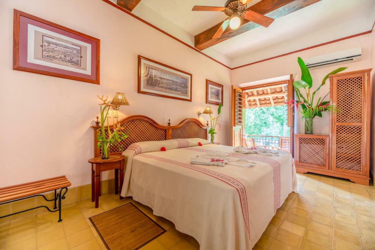 Hotel Hacienda Plantation&museum
